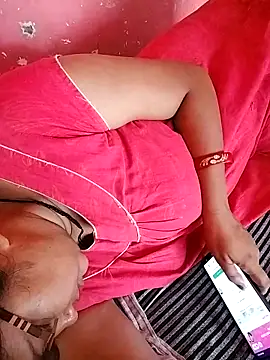 Snapshot of ranisingh1234 chatting on 09.24.25 ranisingh1234 online show from 09.24.25