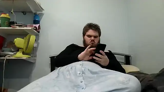 Snapshot of alexthe9t chatting on 11.27.25 alexthe9t online show from 11.27.25