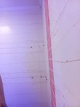 Fox Roxxan online show from 10.15.25