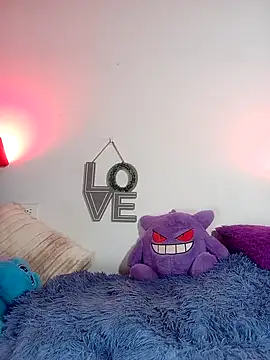 Fox Roxxan online show from 11.14.25