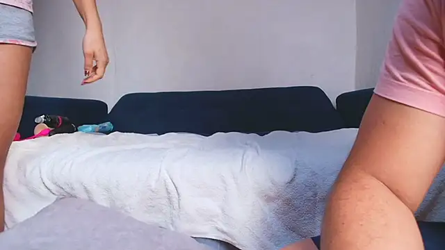 couplelove543 online show from 09.27.25