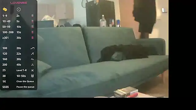 avamaxwell online show from 04.04.26