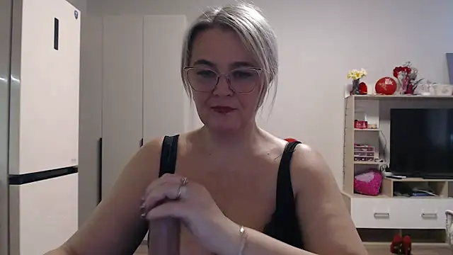 EleanoraDream online show from 05.08.26