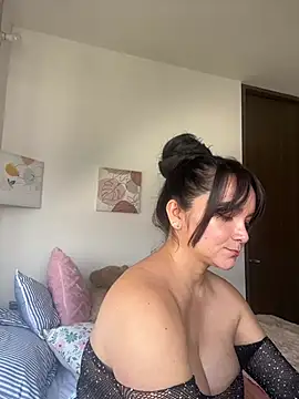 Nova Gabriela online show from 03.04.26