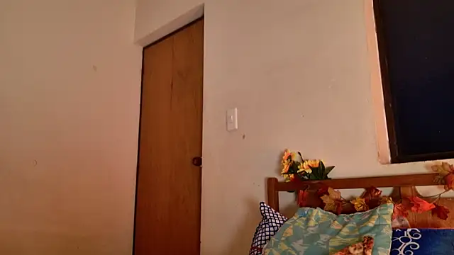  MoonLipson  online show from 09.22.25