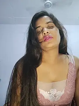 Snapshot of cute_radhikaa chatting on 07.14.26 cute radhikaa online show from 07.14.26