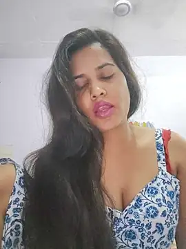 Snapshot of cute_radhikaa chatting on 07.19.26 cute radhikaa online show from 07.19.26