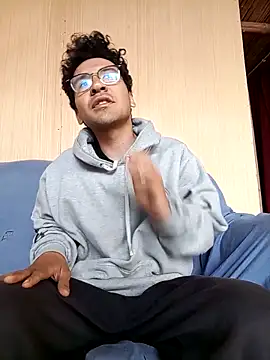 LecheDeSoya666 online show from 11.12.25