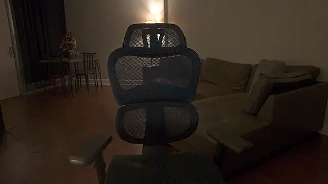 Snapshot of lolateton chatting on 10.05.25 lolateton online show from 10.05.25