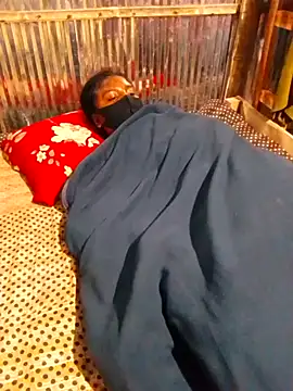 MONiSHA-moni-21 online show from 10.31.25