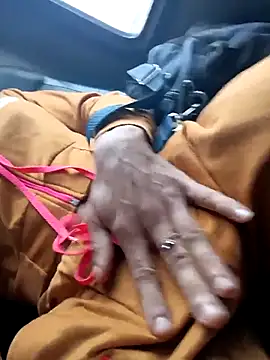 Daliana Gounbolt online show from 10.16.25