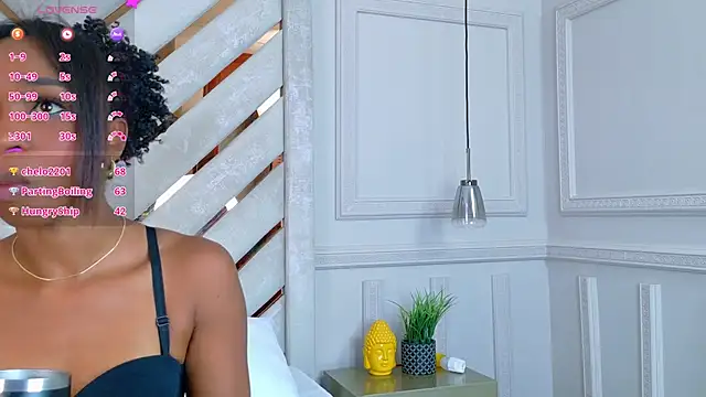 Agatha-Adams online show from 10.10.25