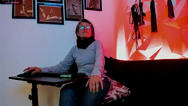 MistressNyx cg online show from 10.08.25