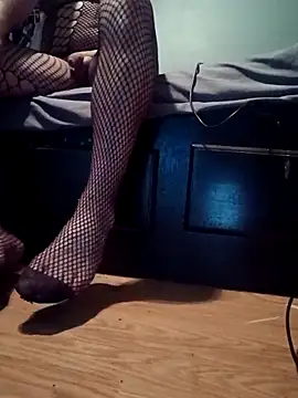 Crossedsissy online show from 04.11.26