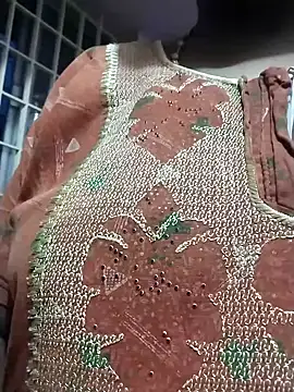 Snapshot of kavinila143 chatting on 07.23.26 kavinila143 online show from 07.23.26