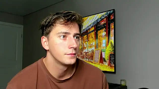 Snapshot of DaniHort chatting on 10.16.25 DaniHort online show from 10.16.25