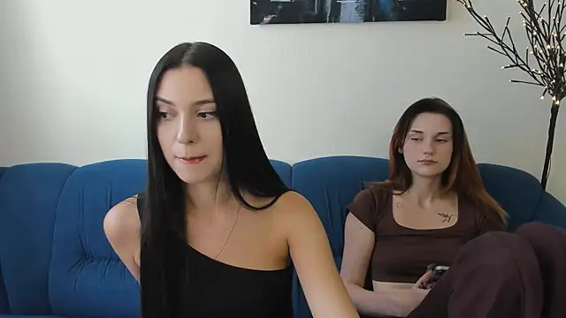Snapshot of elza_rose chatting on 07.15.26 elza rose online show from 07.15.26