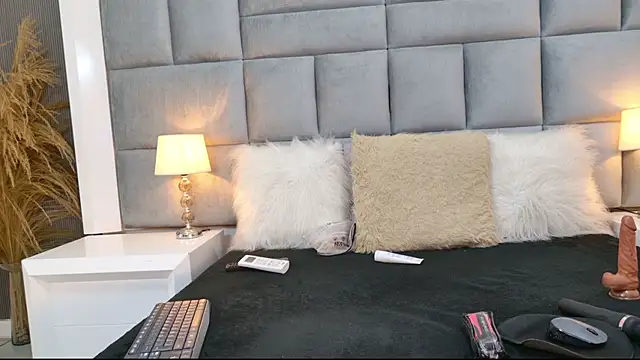 GiaAndretti online show from 02.20.26