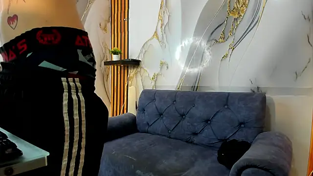 Snapshot of StraightBoy_Nick chatting on 09.20.25 StraightBoy Nick online show from 09.20.25