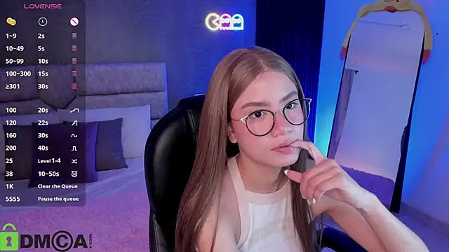 Arinextdoor online show from 01.07.26