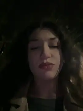 ScarletBloom  online show from 04.19.26