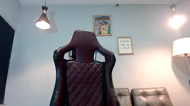 Xfire boy69 online show from 11.17.25