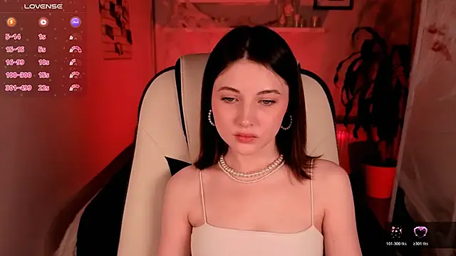 Snapshot of Kimmie_shine chatting on 10.23.25 Kimmie shine online show from 10.23.25