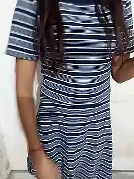 Snapshot of shilpa_r chatting on 10.18.25 shilpa r online show from 10.18.25