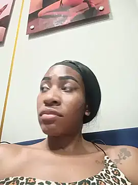 Snapshot of EbonyCoWorker chatting on 06.11.26 EbonyCoWorker online show from 06.11.26