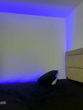 Snapshot of EmilyNoir1 chatting on 11.05.25 EmilyNoir1 online show from 11.05.25