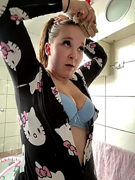 SweetTeenGirl online show from 10.26.25