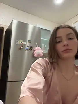 ZariaFlame online show from 10.12.25