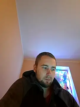 Snapshot of Vladyslav30 chatting on 12.18.25 Vladyslav30 online show from 12.18.25