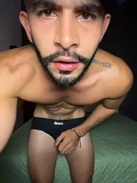 Snapshot of Jacksonfranco chatting on 11.14.25 Jacksonfranco online show from 11.14.25