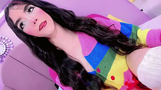 ShantyMillan online show from 12.18.25