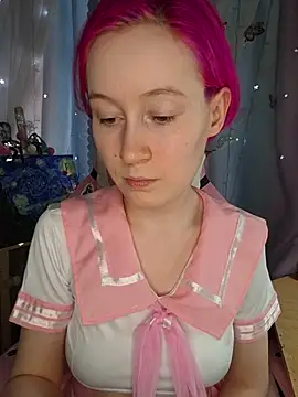 Fuzzy Unicorn online show from 04.17.26