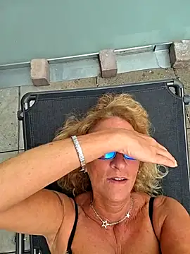 HotWifeLyn68 online show from 07.05.26