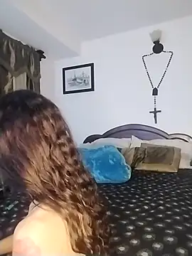 yenami online show from 09.18.25