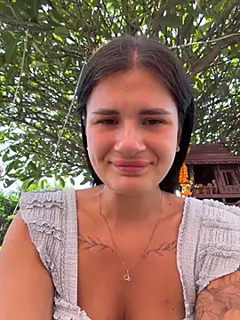 MiraReach online show from 04.12.26