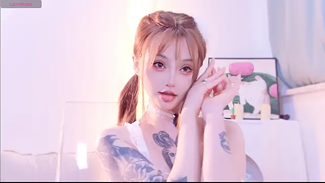 Miya-222 online show from 12.21.25