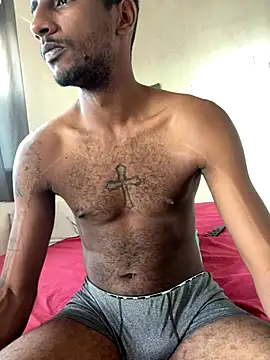 Snapshot of DiamanteNegro- chatting on 11.20.25 DiamanteNegro- online show from 11.20.25