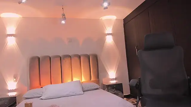 AlliceLover online show from 09.09.25