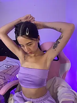 Lia  1 online show from 02.25.26