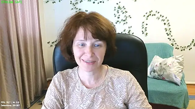 Snapshot of Lia_Tito chatting on 06.29.26 Lia Tito online show from 06.29.26