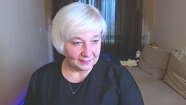 Milana Milky online show from 11.02.25