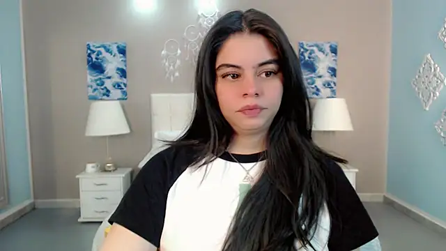 maddissonivanova online show from 10.24.25