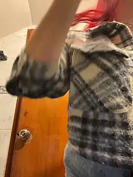 Snapshot of Karen18_boobs chatting on 09.26.25 Karen18 boobs online show from 09.26.25