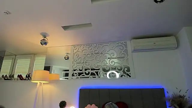 AshleyJoness online show from 10.16.25