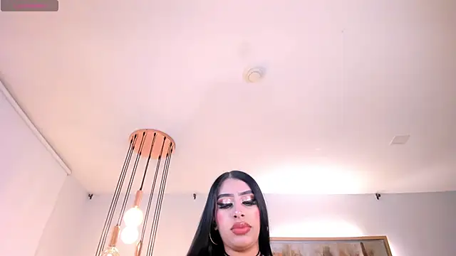 LeahLombardi  online show from 10.26.25