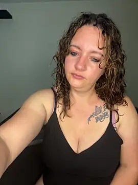 XADICTIVEX online show from 11.05.25